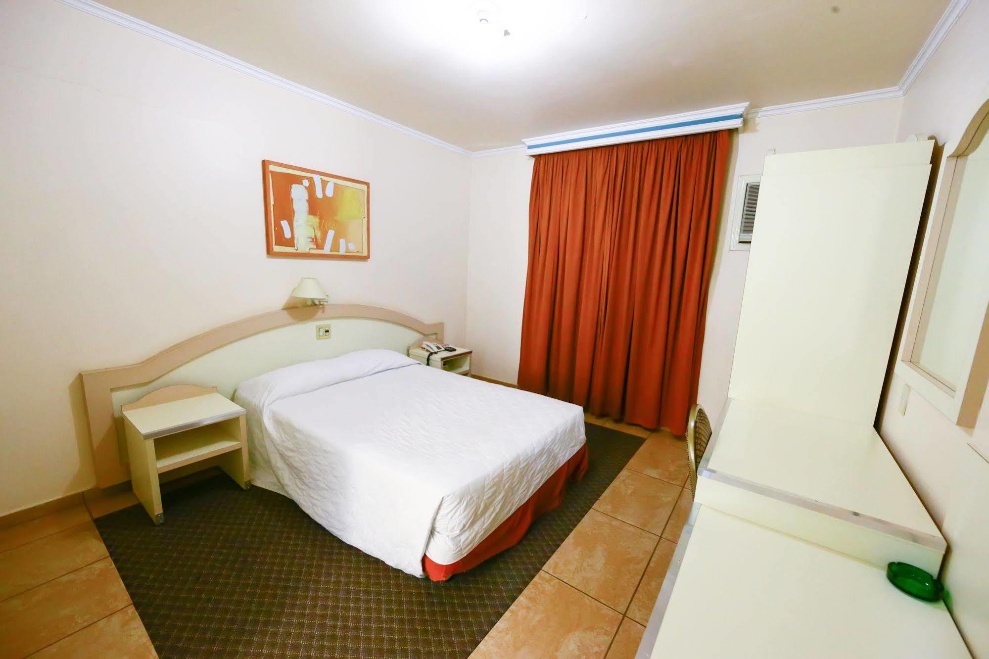 Prince Hotel Ribeirão Preto Buitenkant foto
